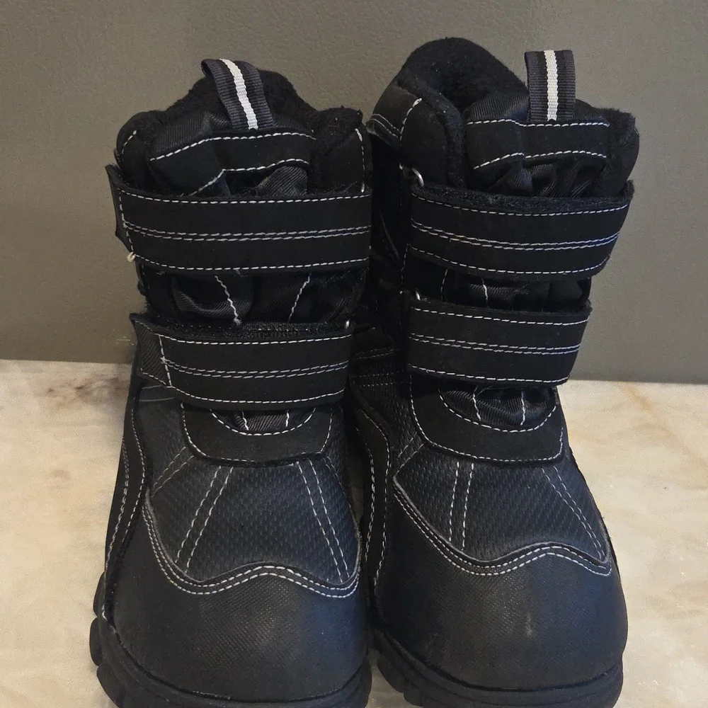 The Children's Place Black Kids Boots